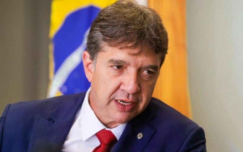 Reeleição de Guilherme Uchoa Júnior enfrenta cenário desafiador no Litoral Norte de Pernambuco
